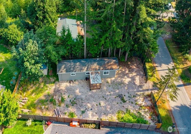 Photo 1 of Manufactured home for sale at 8397 Golden Valley Blvd, Maple Falls, WA 98266 | MLS# NWM2553892 | Listing updated on 2026-09-22