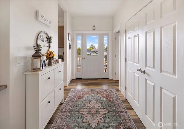 Photo 2 of Single family home for sale at 533 Kelsando Cir, Friday Harbor, WA 98250 | MLS# NWM2553895 | Listing updated on 2026-09-26