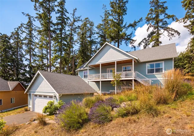 Photo 3 of Single family home for sale at 533 Kelsando Cir, Friday Harbor, WA 98250 | MLS# NWM2553895 | Listing updated on 2026-09-26