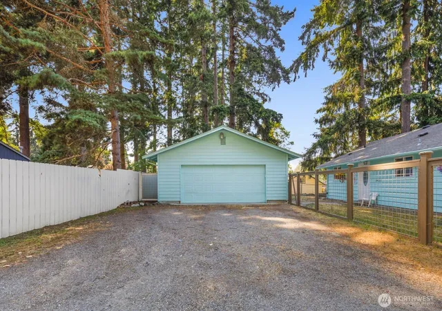Photo 3 of Single family home for sale at 3421 S 288th Street, Auburn, WA 98001 | MLS# NWM2554076 | Listing updated on 2026-09-22