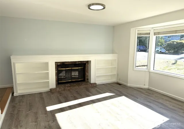 Photo 3 of Single family home for sale at 18604 131st Avenue SE, Renton, WA 98058 | MLS# NWM2554259 | Listing updated on 2026-10-03