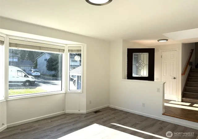 Photo 4 of Single family home for sale at 18604 131st Avenue SE, Renton, WA 98058 | MLS# NWM2554259 | Listing updated on 2026-10-03