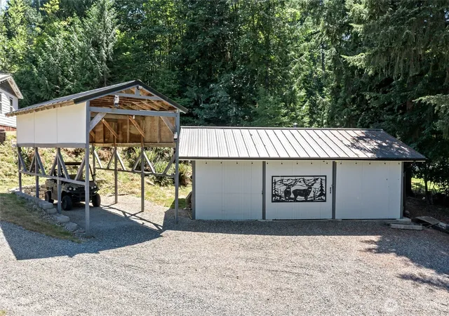 Photo 3 of Manufactured home for sale at 15722 Ap Tubbs Rd E, Buckley, WA 98321 | MLS# NWM2554395 | Listing updated on 2026-09-25