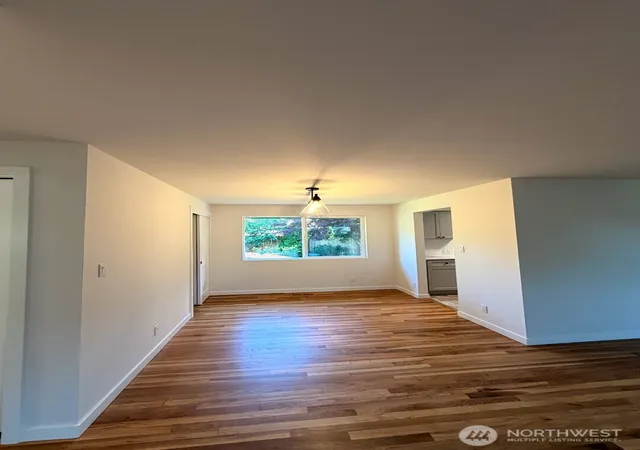 Photo 3 of Single family home for sale at 3622 S 268th Street, Kent, WA 98032 | MLS# NWM2554435 | Listing updated on 2026-09-22