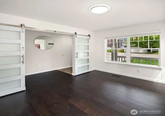 Photo 4 of Single family home for sale at 4830 149th Place, Everett, WA 98208 | MLS# NWM2554474 | Listing updated on 2026-09-30