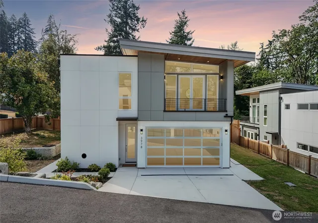 Photo 1 of Single family home for sale at 3978 162nd Place Se, Bellevue, WA 98006 | MLS# NWM2554664 | Listing updated on 2026-09-29