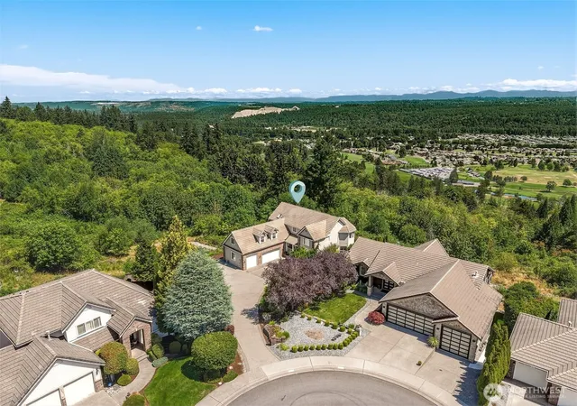 Photo 4 of Single family home for sale at 15701 136th Avenue Ct E, Puyallup, WA 98374 | MLS# NWM2554801 | Listing updated on 2026-10-21