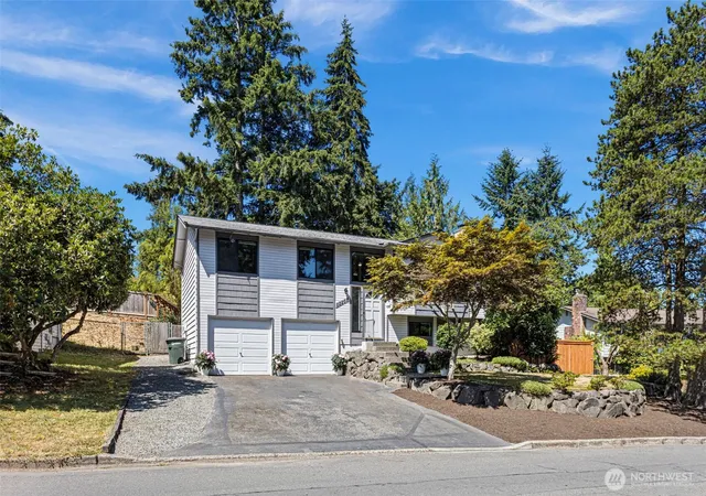 Photo 1 of Sale Pending at 22202 Meridian Ave S, Bothell, WA 98021 | MLS# NWM2555032 | Listing updated on 2026-09-28