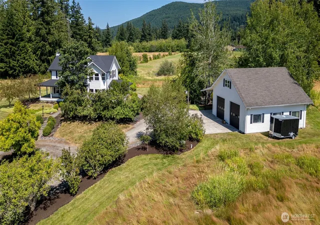 Photo 1 of Sale Pending at 4134 Squalicum Lake Rd, Bellingham, WA 98226 | MLS# NWM2555035 | Listing updated on 2026-09-25