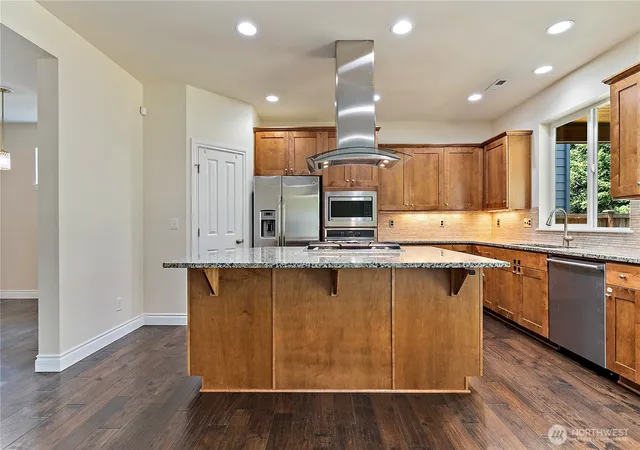 Photo 4 of Sale Pending at 16216 SE 140th Street, Renton, WA 98059 | MLS# NWM2555128 | Listing updated on 2026-09-25