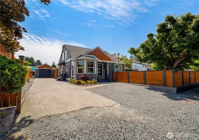 Photo 2 of Sale Pending at 708 116th Street S, Tacoma, WA 98444 | MLS# NWM2555138 | Listing updated on 2026-09-28