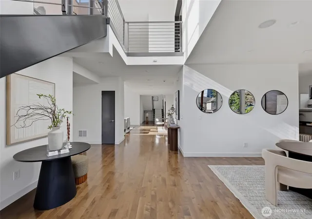 Photo 3 of Single family home for sale at 719 99th Avenue NE, Bellevue, WA 98004 | MLS# NWM2555149 | Listing updated on 2026-09-22