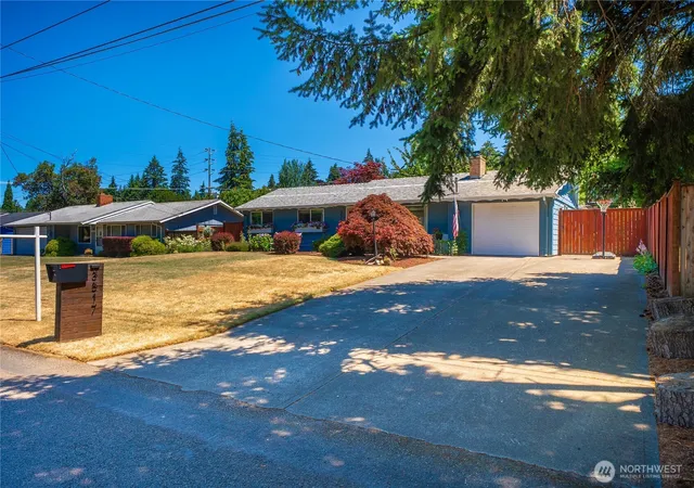 Photo 1 of Single family home for sale at 3517 Oas Dr W, University Place, WA 98466 | MLS# NWM2555249 | Listing updated on 2026-09-22