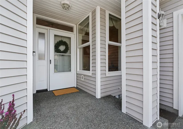 Photo 2 of Sale Pending at 8819 69th Court St Sw, Lakewood, WA 98498 | MLS# NWM2555444 | Listing updated on 2026-09-24