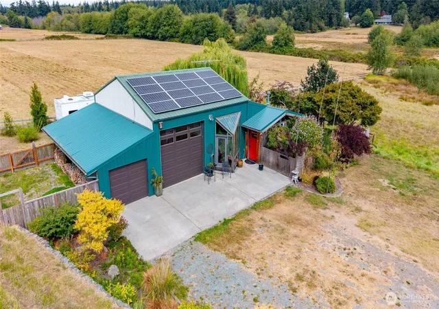 Photo 1 of Single family home for sale at 5375 Shore Meadow Rd, Freeland, WA 98249 | MLS# NWM2555487 | Listing updated on 2026-09-22