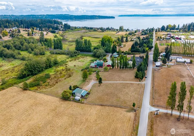 Photo 3 of Single family home for sale at 5375 Shore Meadow Rd, Freeland, WA 98249 | MLS# NWM2555487 | Listing updated on 2026-09-22
