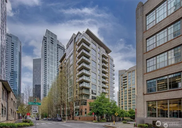 Photo 2 of Condo for sale at 910 Lenora St #S1004, Seattle, WA 98121 | MLS# NWM2555511 | Listing updated on 2026-10-02