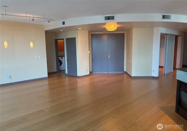 Photo 4 of Condo for sale at 2033 2nd Avenue #2302, Seattle, WA 98121 | MLS# NWM2555652 | Listing updated on 2026-09-22
