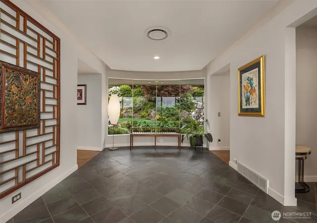 Photo 3 of Single family home for sale at 6340 Ne Windermere Rd, Seattle, WA 98105 | MLS# NWM2555722 | Listing updated on 2026-09-28