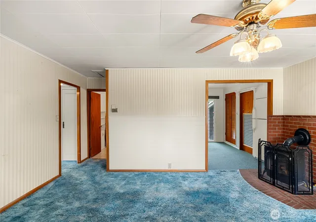 Photo 3 of Single family home for sale at 912 & 908 3rd St, Hoquiam, WA 98550 | MLS# NWM2555969 | Listing updated on 2026-09-22