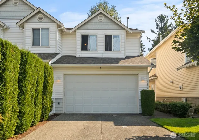 Photo 1 of Townhouse for sale at 12607 64th Avenue E, Puyallup, WA 98373 | MLS# NWM2556187 | Listing updated on 2026-09-29