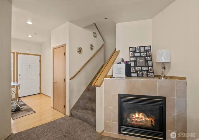 Photo 4 of Townhouse for sale at 12607 64th Avenue E, Puyallup, WA 98373 | MLS# NWM2556187 | Listing updated on 2026-09-29