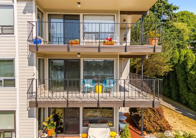 Photo 3 of Condo for sale at 900 E Bay Dr NE #A201, Olympia, WA 98506 | MLS# NWM2556287 | Listing updated on 2026-09-30