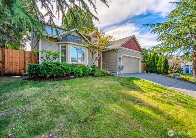 Photo 1 of Single family home for sale at 3408 F Ave, Anacortes, WA 98221 | MLS# NWM2556363 | Listing updated on 2026-09-22