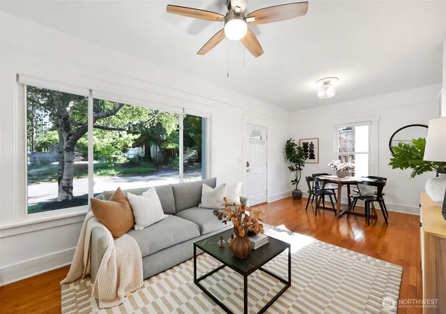 Photo 3 of Contingent at 516 W Howe St, Seattle, WA 98119 | MLS# NWM2556427 | Listing updated on 2026-09-22