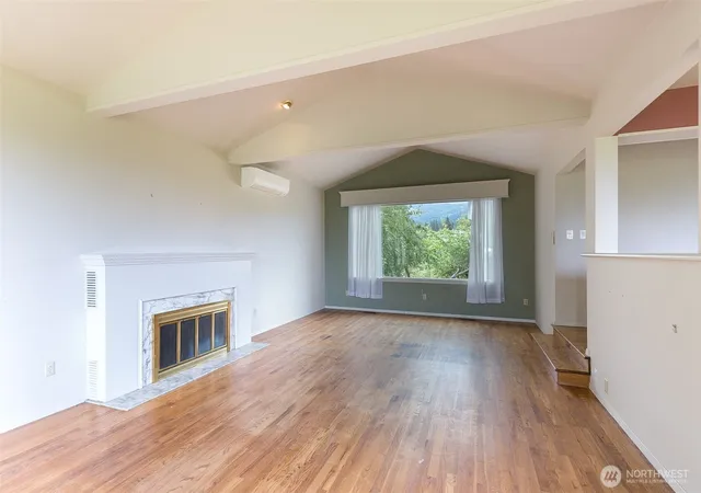 Photo 3 of Single family home for sale at 441 E Hillcrest Dr, Port Angeles, WA 98362 | MLS# NWM2556467 | Listing updated on 2026-09-23