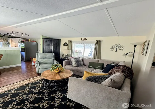 Photo 3 of Sale Pending at 18501 52nd Avenue W #53, Lynnwood, WA 98037 | MLS# NWM2556569 | Listing updated on 2026-10-01