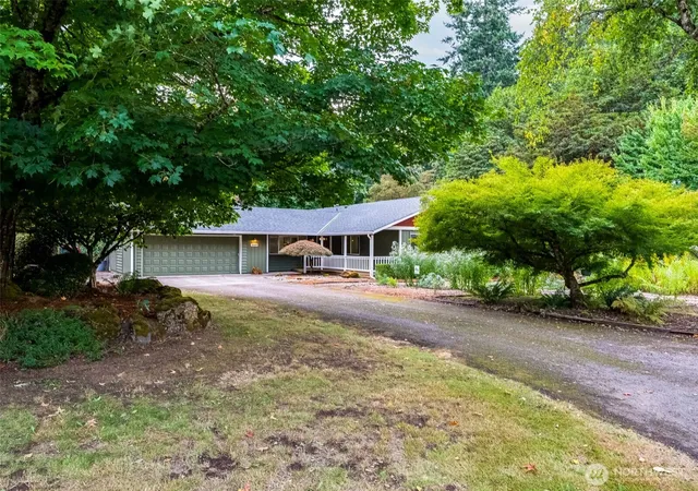 Photo 2 of Single family home for sale at 25604 Ne 145th Avenue, Battle Ground, WA 98604 | MLS# NWM2556627 | Listing updated on 2026-10-02