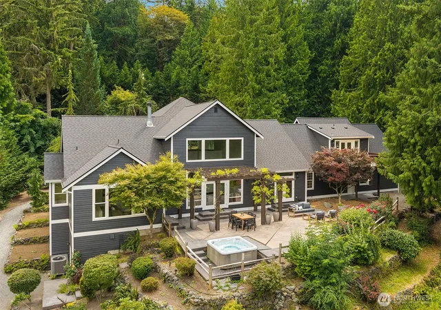 Photo 3 of Single family home for sale at 26218 Se Old Black Nugget Rd, Issaquah, WA 98029 | MLS# NWM2556880 | Listing updated on 2026-09-26