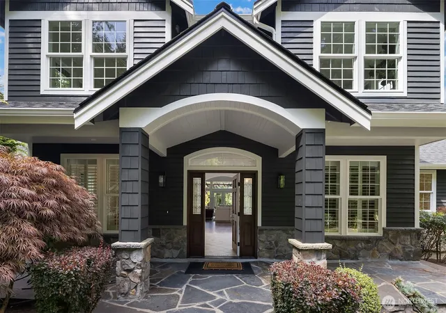 Photo 3 of Single family home for sale at 26218 SE Old Black Nugget Rd, Issaquah, WA 98029 | MLS# NWM2556880 | Listing updated on 2026-09-26