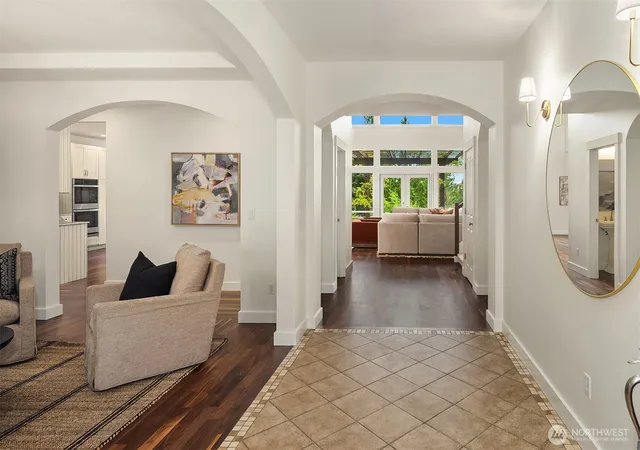 Photo 4 of Single family home for sale at 26218 SE Old Black Nugget Rd, Issaquah, WA 98029 | MLS# NWM2556880 | Listing updated on 2026-09-26
