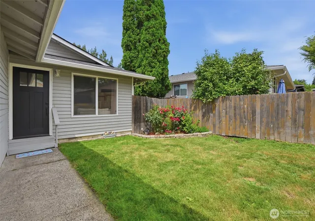 Photo 3 of Single family home for sale at 3604 W Rose St, Vancouver, WA 98660 | MLS# NWM2556905 | Listing updated on 2026-09-22