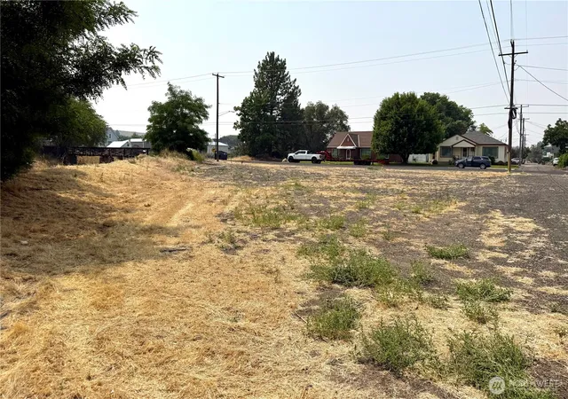 Photo 2 of Land for sale at 0 S Division St, Odessa, WA 99159 | MLS# NWM2556955 | Listing updated on 2026-09-22