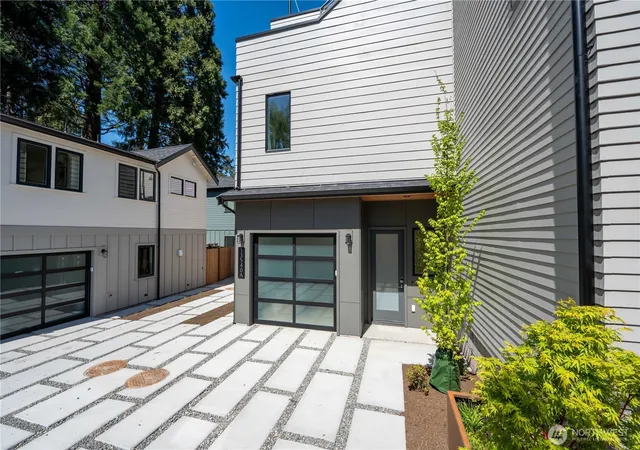 Photo 2 of Single family home for sale at 13540 39th Avenue Ne #B, Seattle, WA 98125 | MLS# NWM2556956 | Listing updated on 2026-09-29