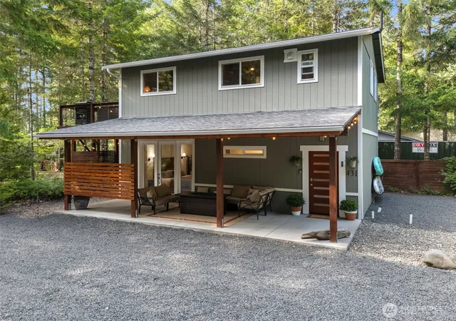 Photo 1 of Sale Pending at 431 N Mountain View Dr, Hoodsport, WA 98548 | MLS# NWM2557001 | Listing updated on 2026-09-25