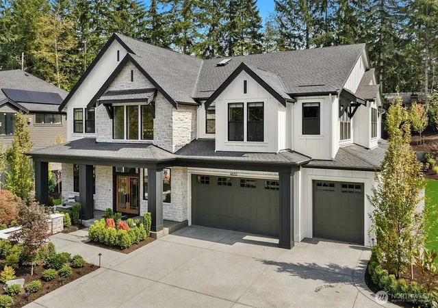 Photo 1 of Mansion for sale at 4652 143rd Place Ne, Bellevue, WA 98007 | MLS# NWM2557021 | Listing updated on 2026-09-29