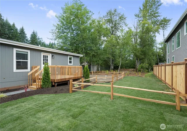 Photo 3 of Manufactured home for sale at 1911 147th Street Nw, Marysville, WA 98271 | MLS# NWM2557082 | Listing updated on 2026-09-25