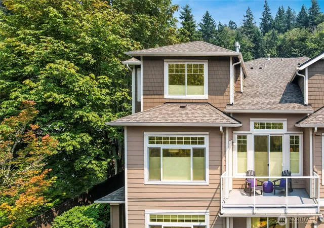 Photo 1 of Condo for sale at 3500 E Lake Sammamish Pkwy Se #2-105, Sammamish, WA 98075 | MLS# NWM2557252 | Listing updated on 2026-10-02