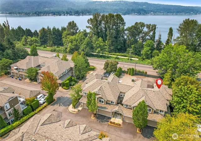 Photo 2 of Condo for sale at 3500 E Lake Sammamish Pkwy Se #2-105, Sammamish, WA 98075 | MLS# NWM2557252 | Listing updated on 2026-10-02