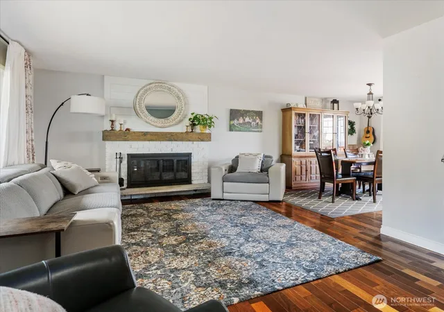 Photo 4 of Single family home for sale at 479 Elderberry St, Oak Harbor, WA 98277 | MLS# NWM2557337 | Listing updated on 2026-09-25
