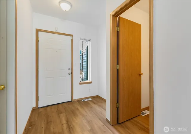Photo 3 of Townhouse for sale at 15815 Admiralty Way #C4, Lynnwood, WA 98087 | MLS# NWM2557393 | Listing updated on 2026-10-02
