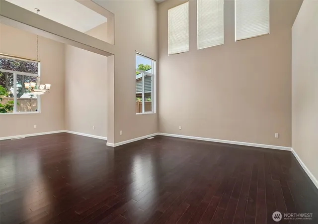 Photo 4 of Single family home for sale at 1221 68th Loop SE, Auburn, WA 98092 | MLS# NWM2557630 | Listing updated on 2026-10-02