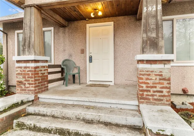 Photo 2 of House for sale at 5428 S Cedar St, Tacoma, WA 98409 | MLS# NWM2557670 | Listing updated on 2026-09-23