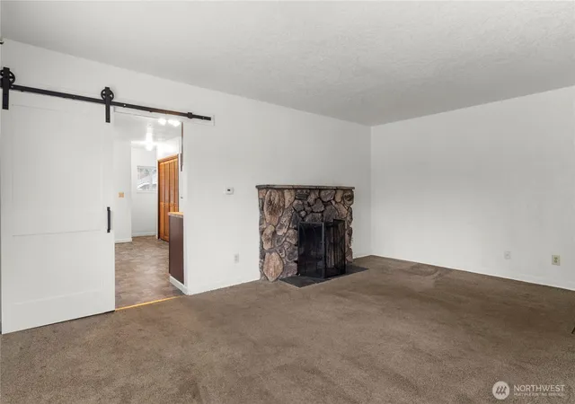 Photo 4 of House for sale at 5428 S Cedar St, Tacoma, WA 98409 | MLS# NWM2557670 | Listing updated on 2026-09-23