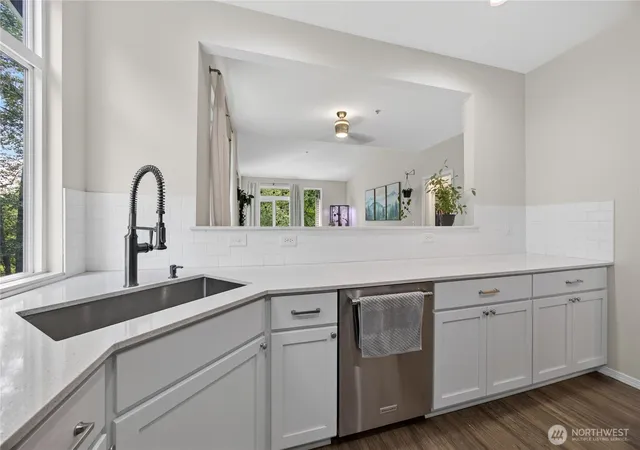 Photo 4 of Condo for sale at 12712 Admiralty Way #B301, Everett, WA 98204 | MLS# NWM2557686 | Listing updated on 2026-09-29