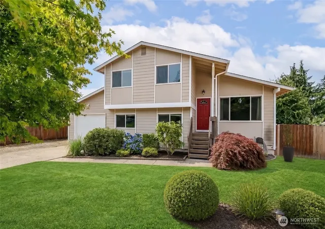 Photo 1 of Sale Pending at 30031 45th Place S, Auburn, WA 98001 | MLS# NWM2557781 | Listing updated on 2026-09-28
